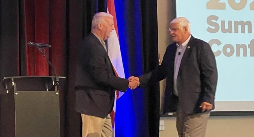 Congressman Bob Gibbs receiving award