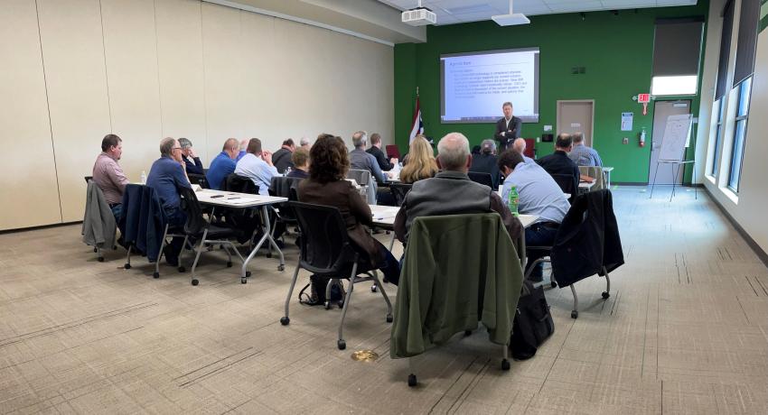 Ohio electric cooperative trustees attend NRECA's CCD, Understanding the Electric Business